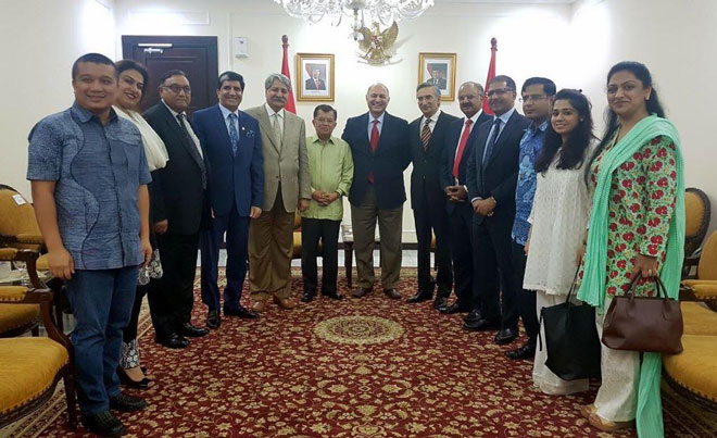 Pakistan Delegation Led by Senator Mushahid  Meets Vice President of Indonesia, Muhammad Jusuf Kalla, in Jakarta 