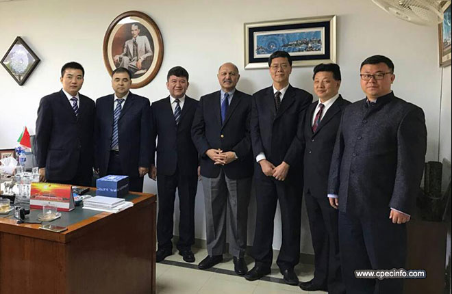 Delegation of scholars from Xinjiang calls on Senator Mushahid Hussain